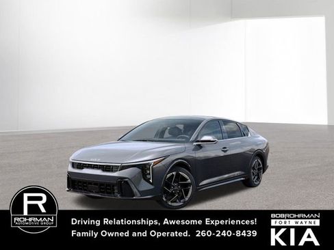 New 2025 Kia K4 GT-Line image 1