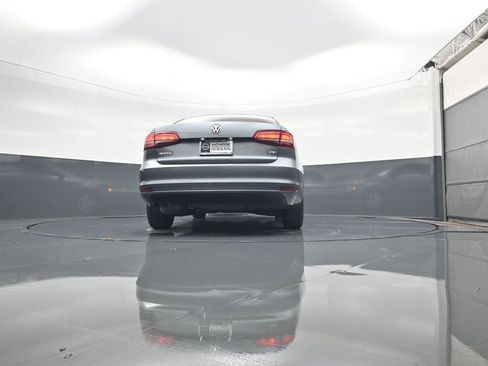 Used 2017 Volkswagen Jetta S image 21