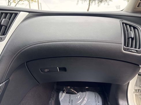 Used 2020 INFINITI Q50 Luxe image 19