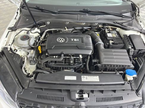 Used 2018 Volkswagen Golf Alltrack SE AWD/4WD image 29
