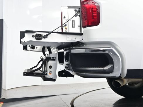 Used 2025 Chevrolet Silverado 1500 LT w/ LPO, Dark Essentials Package RWD image 45