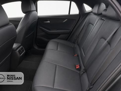Used 2024 Lucid Air Touring AWD/4WD image 8