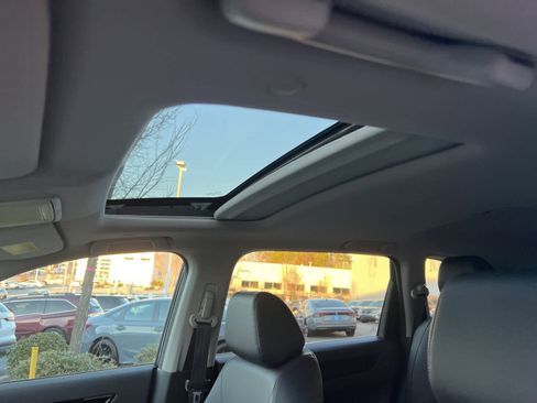 Used 2023 Honda CR-V EX-L image 19