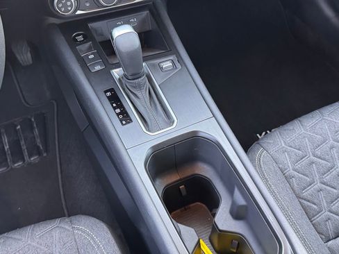 Certified 2025 Nissan Kicks SV image 18