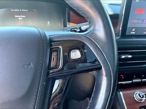 Used 2020 Lincoln Aviator Reserve w/ Equipment Group 201A AWD/4WD image 21