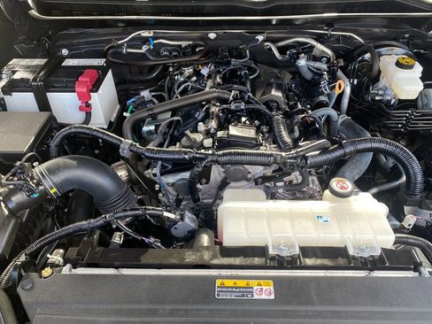 Used 2024 Toyota Tacoma SR5 image 10