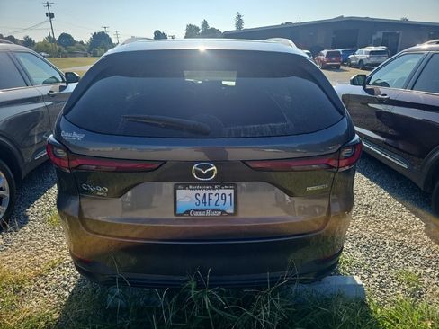 Used 2024 MAZDA CX-90 3.3 Turbo w/ Preferred Plus AWD/4WD image 10