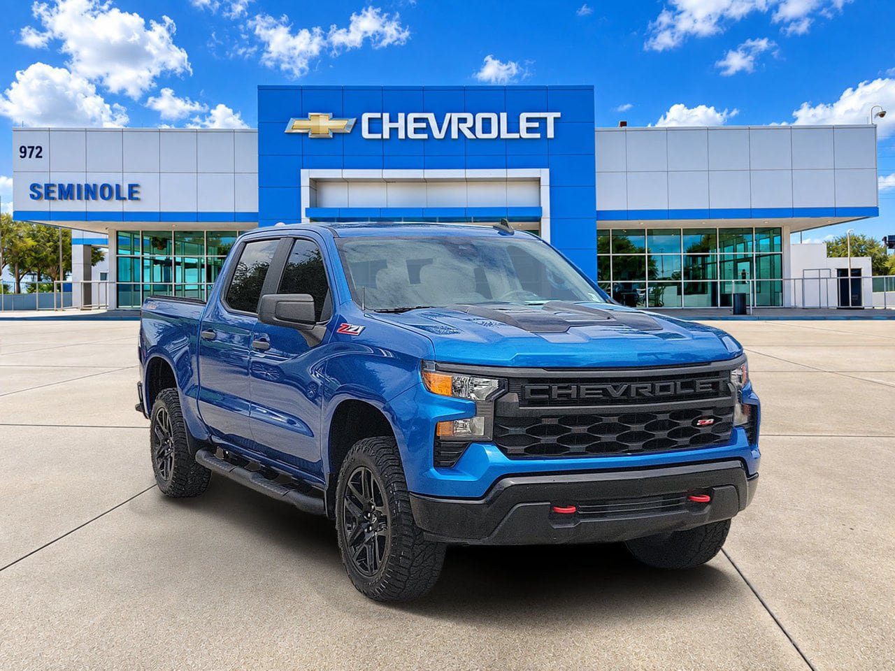 Certified 2022 Chevrolet Silverado 1500 Custom Trail Boss AWD/4WD image 2
