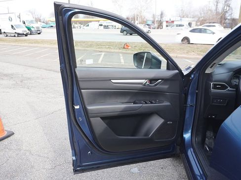 Used 2019 MAZDA CX-5 Touring image 24