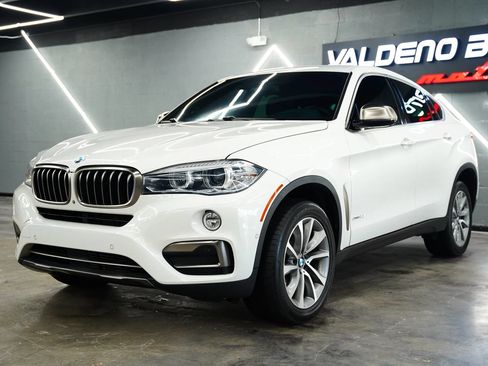 Used 2019 BMW X6 sDrive35i RWD image 8