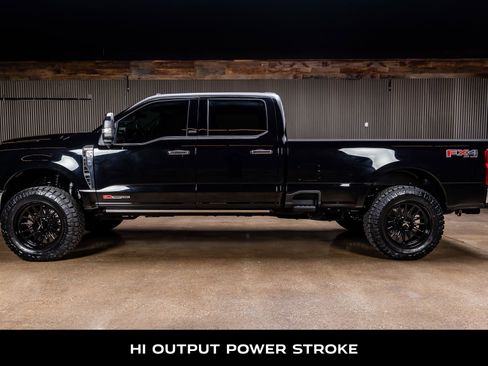 Used 2025 Ford F350 King Ranch w/ Chrome Package image 6