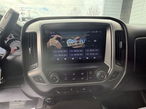Used 2016 Chevrolet Silverado 1500 LT image 17