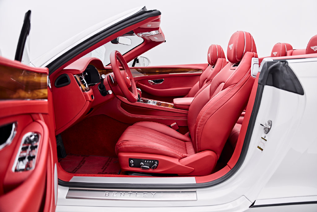 Used 2023 Bentley Continental GT V8 AWD/4WD image 34
