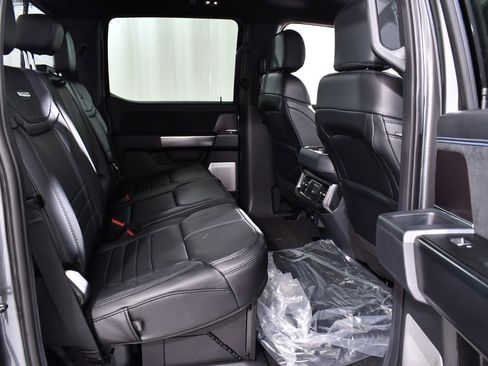 New 2026 Ford F350 Platinum w/ Tremor Off-Road Package image 19