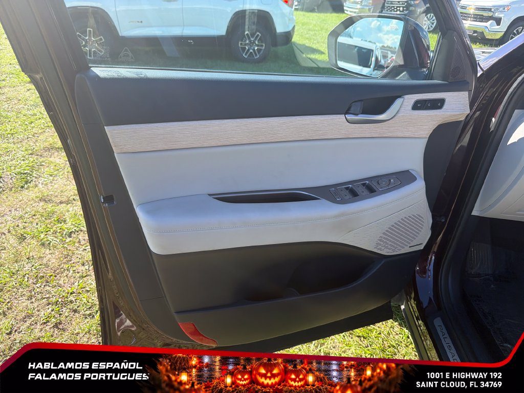 Used 2024 Hyundai Palisade Limited AWD/4WD image 12