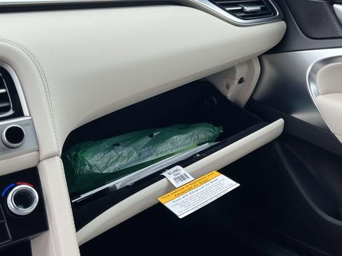 New 2026 Genesis G70 2.5T image 10