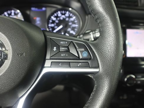 Used 2019 Nissan Rogue SL w/ Premium Package AWD/4WD image 13