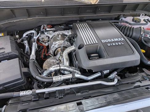 New 2026 Chevrolet Silverado 1500 High Country RWD image 15