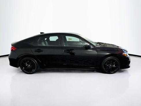 Used 2024 Honda Civic Sport image 3
