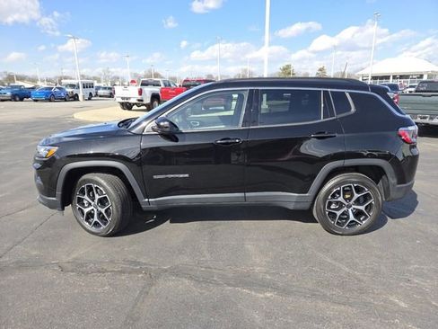 Used 2026 Jeep Compass Limited AWD/4WD image 22