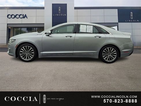 Used 2020 Lincoln MKZ AWD w/ Convenience Package image 7