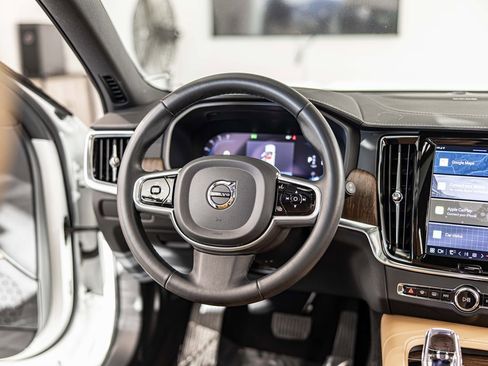 Used 2023 Volvo V90 B6 Cross Country Ultimate w/ Climate Package image 37