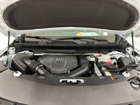 Certified 2026 Buick Enclave Avenir w/ Super Cruise Package AWD/4WD image 11