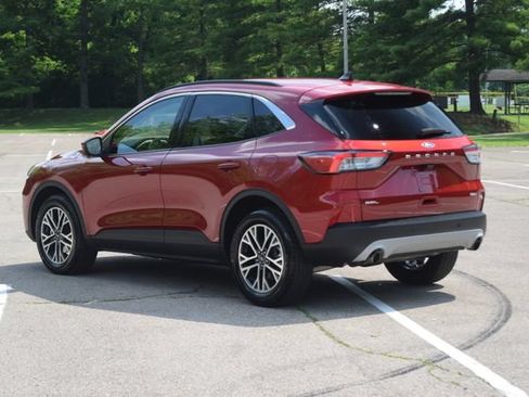 Used 2020 Ford Escape SEL AWD/4WD image 23