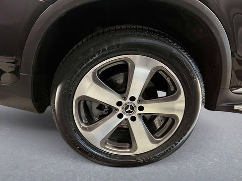 Certified 2022 Mercedes-Benz GLC 300 4MATIC Coupe image 8