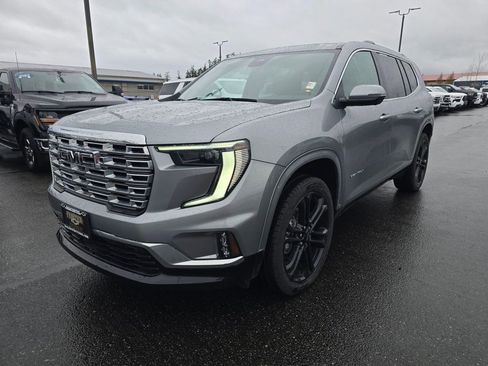 Used 2024 GMC Acadia Denali image 8