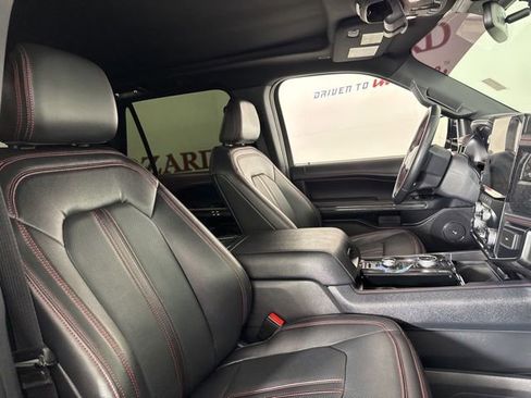 Used 2023 Ford Expedition Max Limited image 16