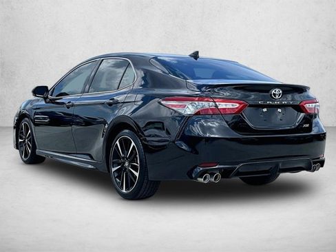 Used 2019 Toyota Camry XSE FWD image 13