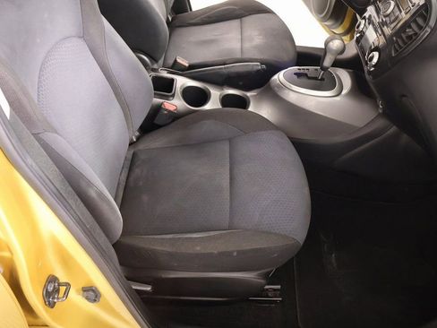 Used 2013 Nissan Juke SV image 11