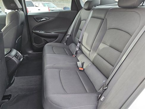 Used 2023 Chevrolet Malibu LT image 13