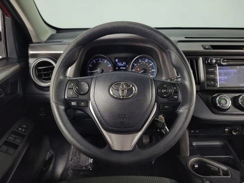 Used 2018 Toyota RAV4 LE w/ All Weather Liner Package AWD/4WD image 18