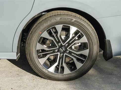 New 2026 Honda Odyssey Elite image 11