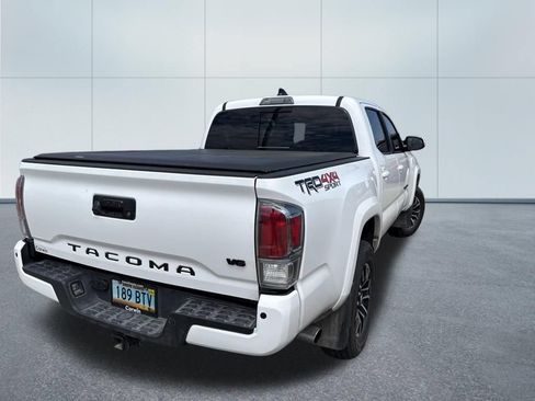 Used 2023 Toyota Tacoma TRD Sport w/ TRD Premium Sport Package AWD/4WD image 10