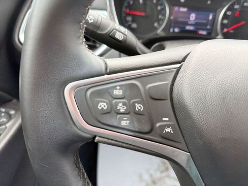 Used 2023 Chevrolet Equinox LT image 22