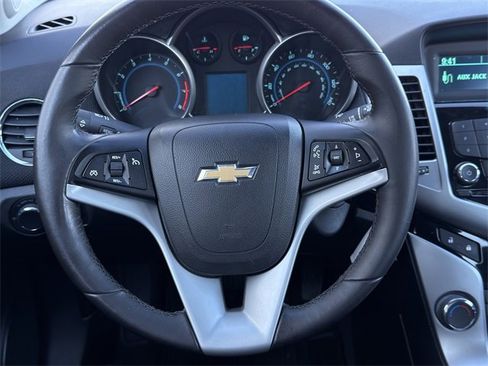 Used 2014 Chevrolet Cruze LT image 7