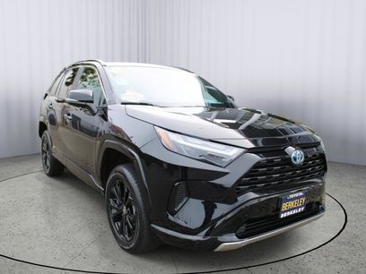 Used 2022 Toyota RAV4 SE