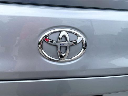 Used 2026 Toyota Corolla Cross L FWD image 10