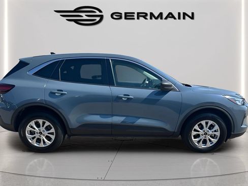 Certified 2023 Ford Escape Active w/ Tech Pack #1 AWD/4WD image 9
