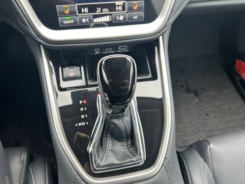 Used 2024 Subaru Outback Limited XT image 13