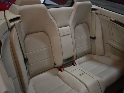 Used 2016 Mercedes-Benz E 550 Cabriolet w/ Premium 2 Package image 40