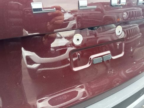 Used 2021 Kia Telluride EX w/ EX Premium Package image 3