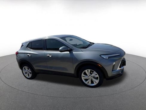 Used 2025 Buick Encore GX Preferred image 2