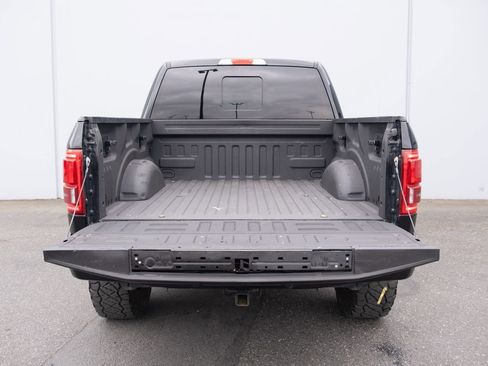Used 2016 Ford F150 Lariat w/ Equipment Group 502A Luxury AWD/4WD image 26