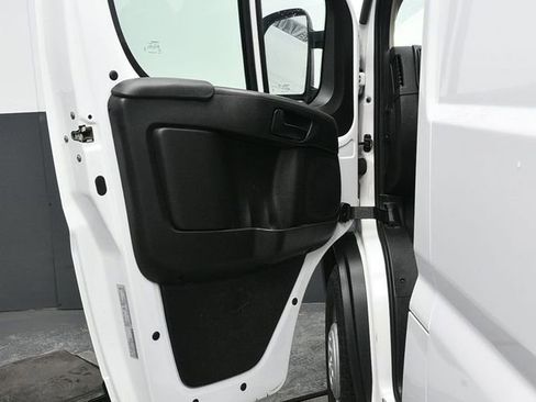 Used 2023 RAM ProMaster 2500 image 13