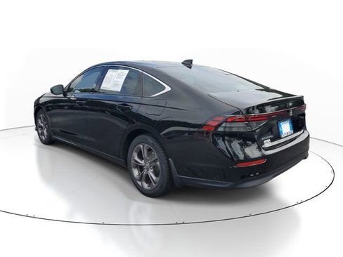 Certified 2023 Honda Accord EX image 4