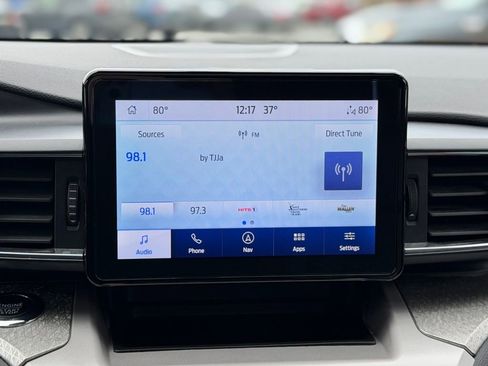 Used 2024 Ford Explorer Timberline w/ Timberline Technology Package AWD/4WD image 12
